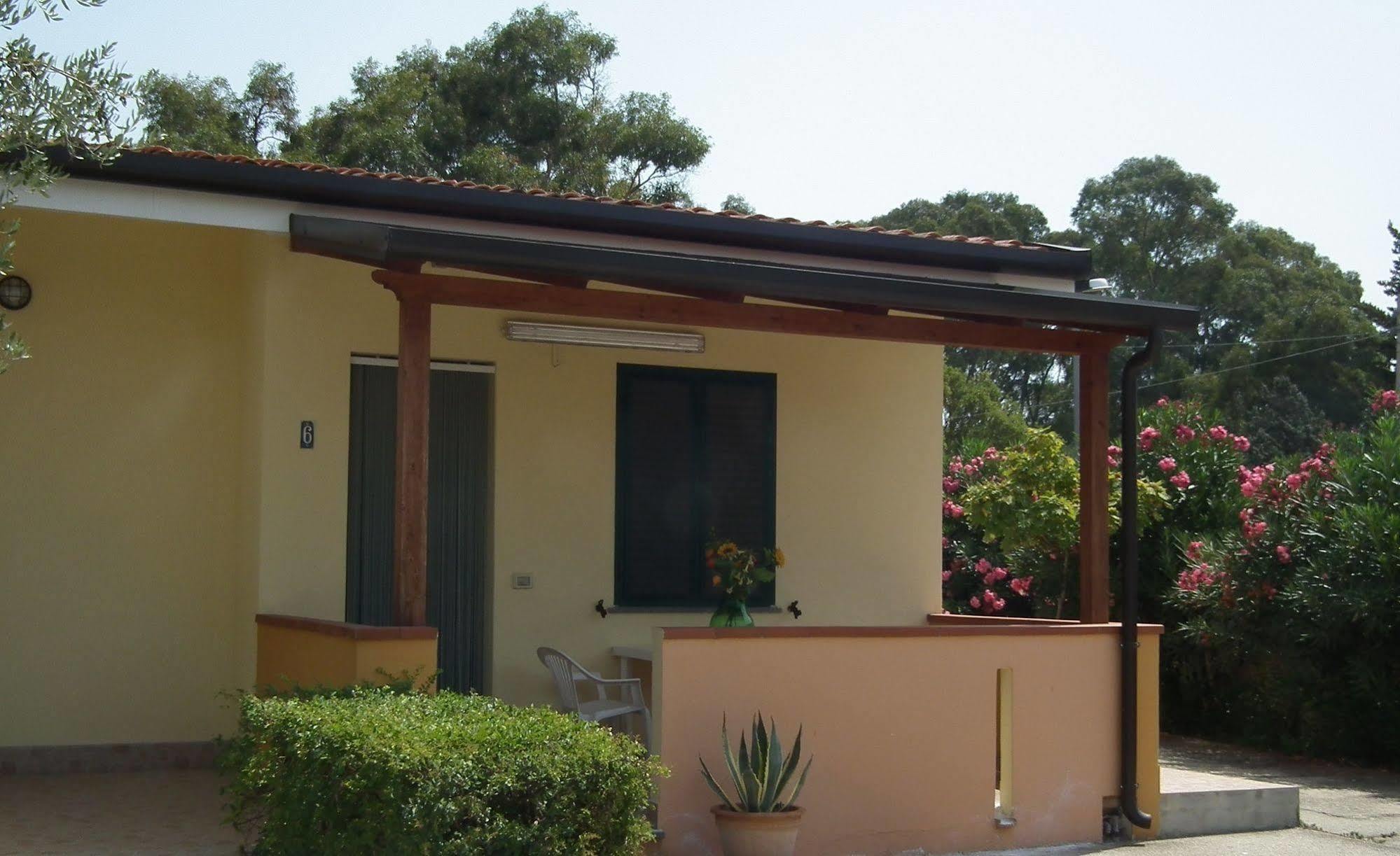 Villaggio Camping Lungomare Cropani Ngoại thất bức ảnh